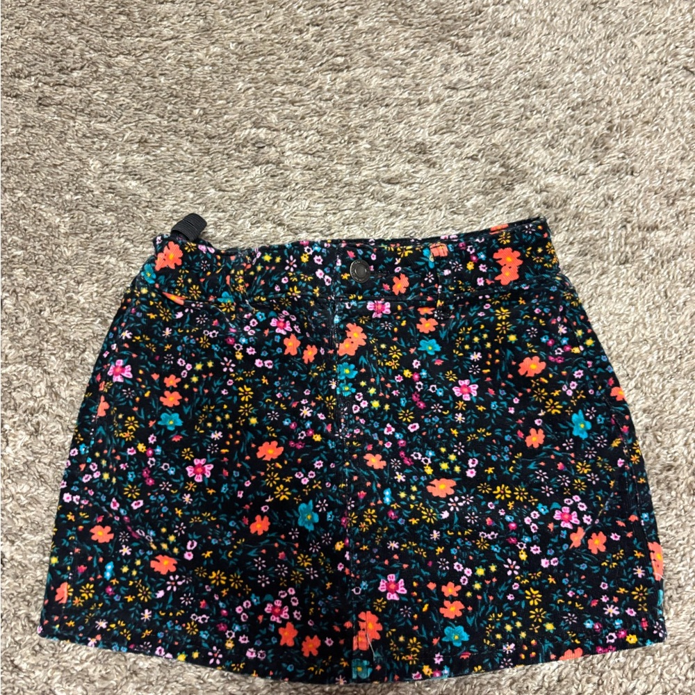 Girls Floral Mini Skirt with Multicolor Design